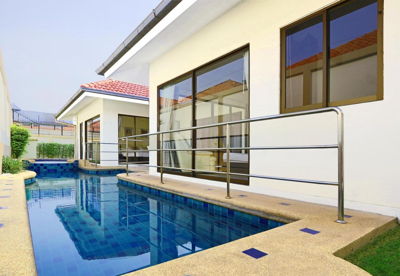 Avoca Pool Villas Pattaya Room photo